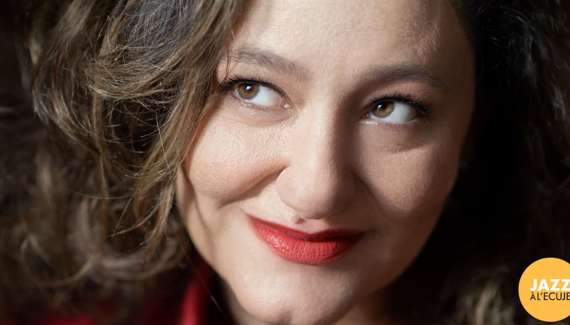 [COMPLET] Stephy Haïk : Sings and Loves Burt Bacharach – Jazz à l’ECUJE